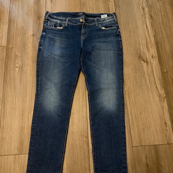 Jeans - Picture 2 of 2